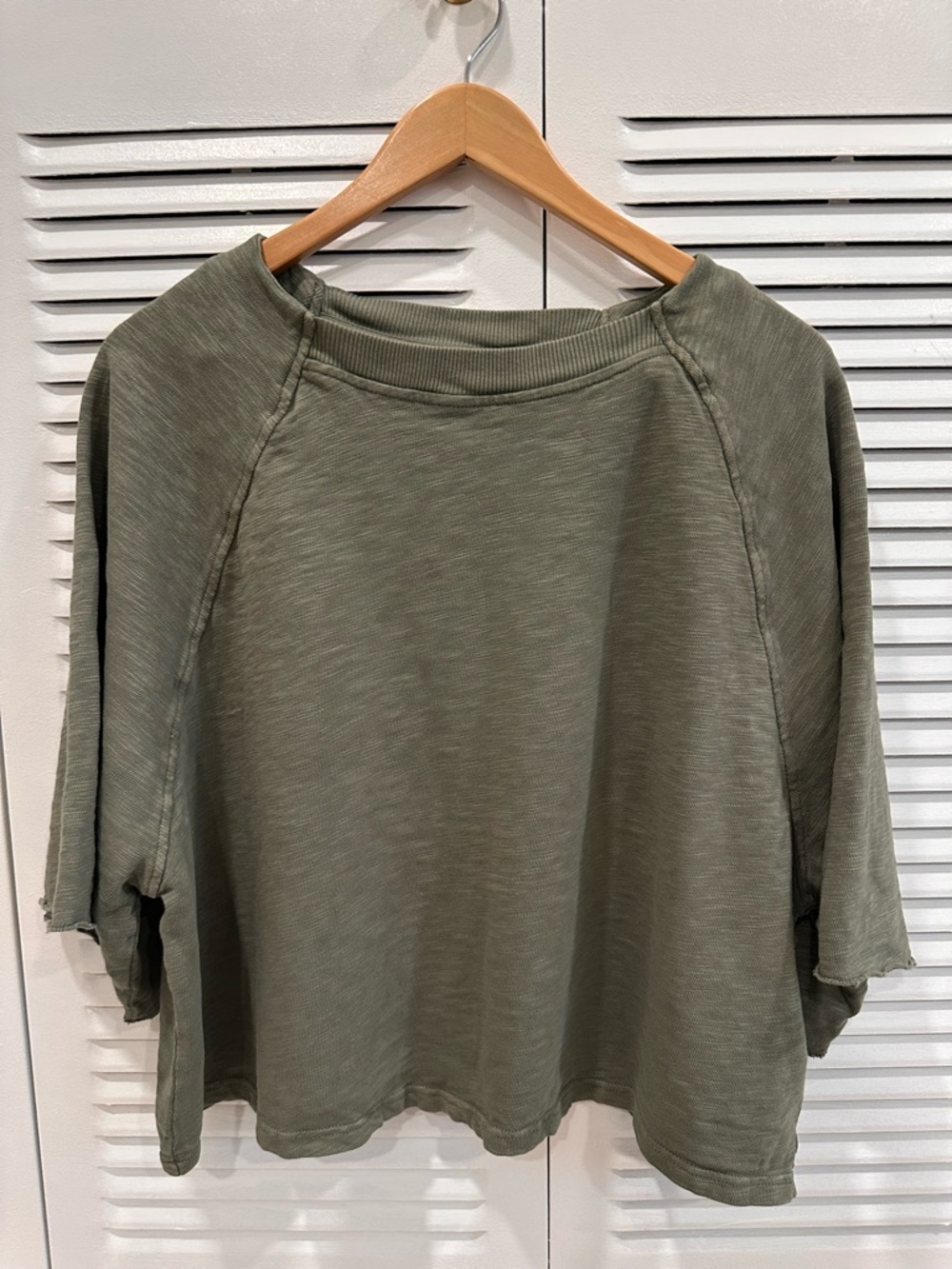 Aerie It's Casual Knit Slub T-Shirt Size L Like New